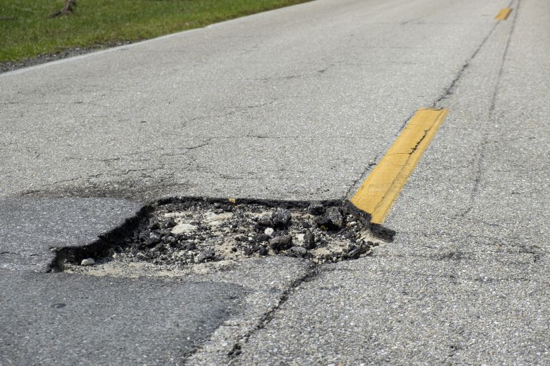 Asphalt Pothole Repair in Los Angeles, CA